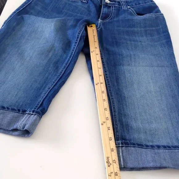Women's Inc Denim Curvy Fit Blue Cropped Capri Distressed Stretch Jeans Size 2 - Picture 7 of 9